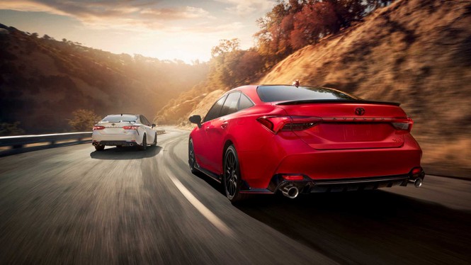 Toyota Camry 2020 phiên bản thể thao lộ giá chỉ 741 triệu đồng - ảnh 8