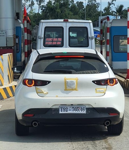 Mazda 3 thế hệ mới lộ ảnh chạy thử tại Việt Nam - ảnh 1