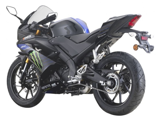 Yamaha R15 Monster có giá 70 triệu đồng tại Malaysia - ảnh 7