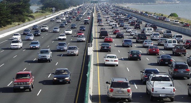 23 tiểu bang kiện chính phủ Mỹ về tiêu chuẩn khí thải - ảnh 1