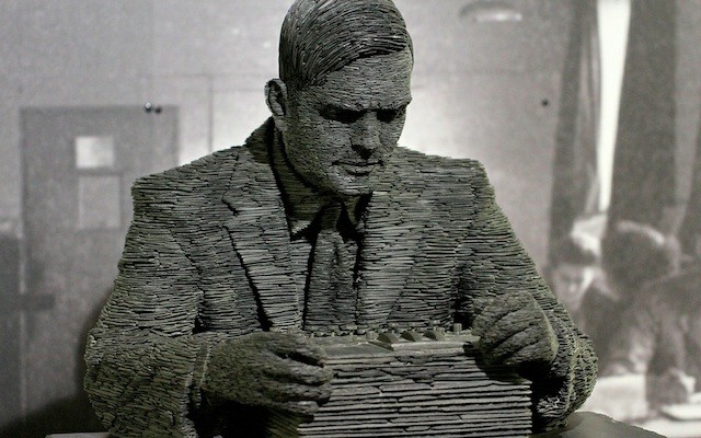 Tấn bi kịch kinh hoàng của Alan Turing - cha đẻ ngành khoa học máy tính - ảnh 1