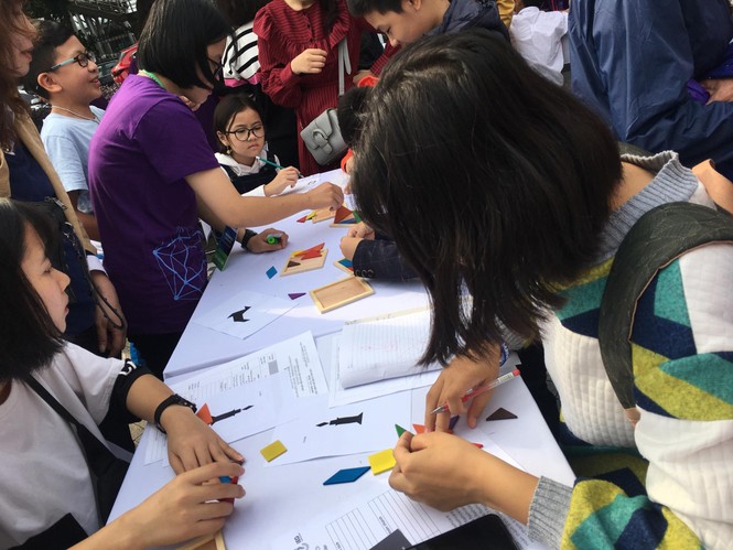 Học sinh biến ảo như 'phù thủy' trong Ngày hội Toán học mở rộng 2019 - ảnh 5