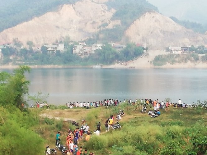 8 học sinh đuối nước thương tâm tại Hòa Bình - ảnh 1