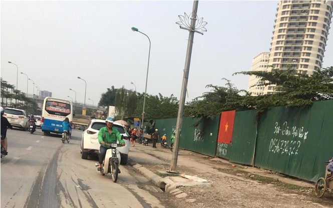 Ý thức tham gia giao thông của người dân tại Hà Nội qua ảnh - ảnh 6