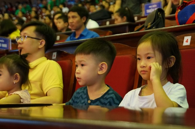 Lễ hội trăng rằm Bắc Ninh thắp sáng ước mơ trẻ thơ - ảnh 2