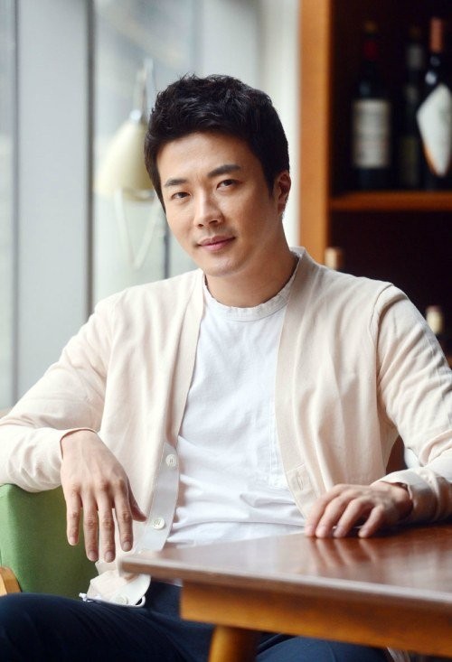 Tài tử 'Nấc thang lên thiên đường' Kwon Sang Woo sắp sang Việt Nam - ảnh 2