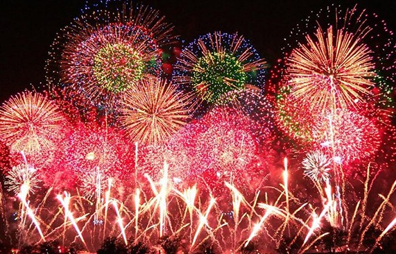 Những nơi lý tưởng để ngắm pháo hoa tối 30/4 ở Sài Gòn - ảnh 3