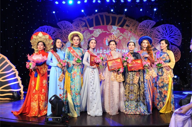 Nữ doanh nhân Thủ đô đăng quang cuộc thi Đại sứ áo dài Việt Nam - ảnh 2