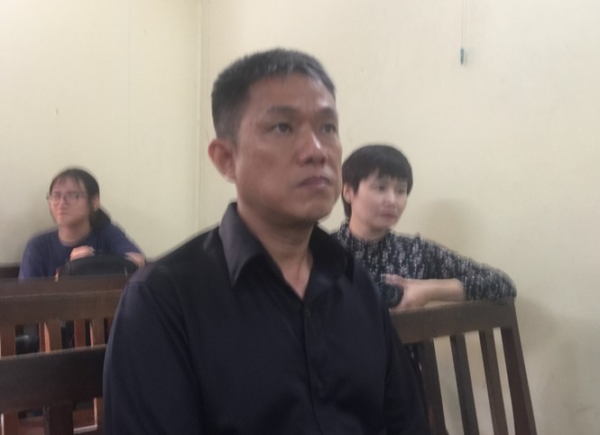 Hoạ sỹ Linh Lê thắng kiện vụ 'Thần đồng đất Việt' - ảnh 1