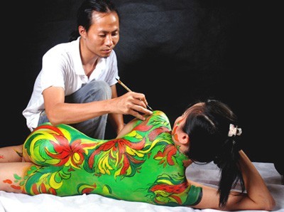 Hoạ sỹ Ngô Lực: Tôi phải cám ơn scandal... - ảnh 1