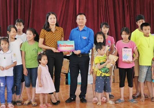 Mang tri thức đến với trẻ chịu nhiều thiệt thòi - ảnh 17