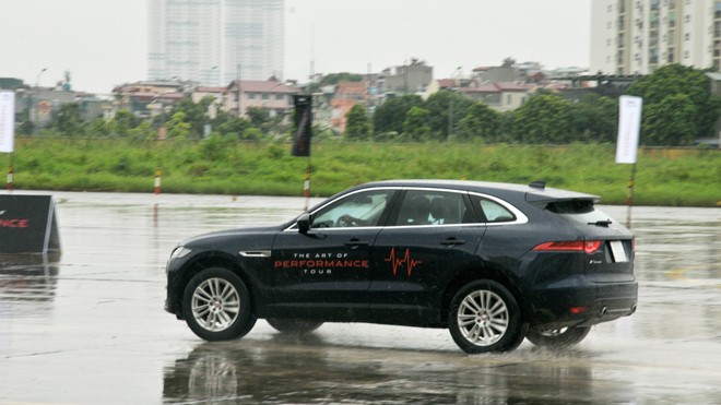 Trải nghiệm lái độc nhất Việt Nam cùng The Art of Performance Tour - ảnh 2
