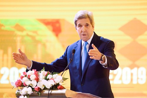 Ông John Kerry: Việt Nam không cần thiết phải là