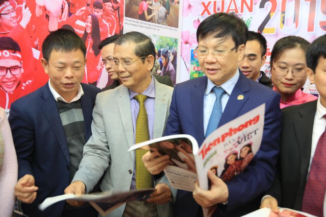 Tưng bừng khai hội Báo Xuân Hà Nội, 29 giải Báo chí Ngô Tất Tố - ảnh 1