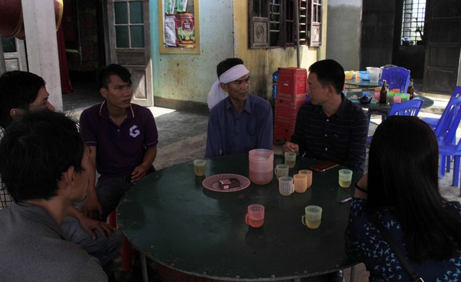 Doanh nghiệp cùng báo Tiền phong trao quà hỗ trợ người dân vùng lũ Quảng Bình - ảnh 7