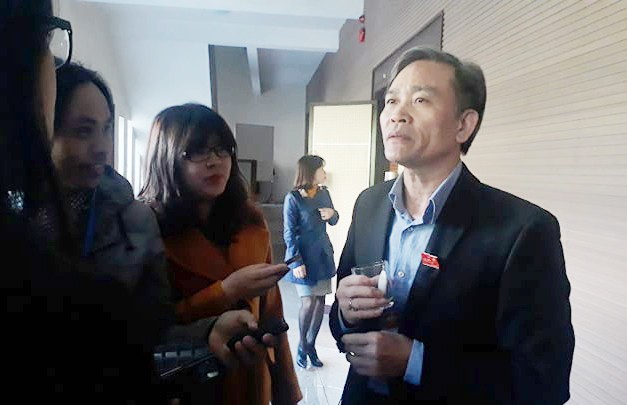 Quá hạn thanh tra, vẫn chưa rõ bao giờ có kết luận việc nhập chất làm sạch hồ - ảnh 1