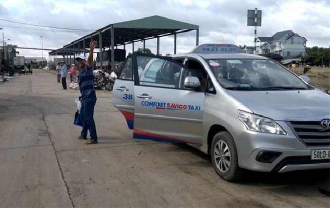 Hai hãng taxi ở Sài Gòn bắt tay 'quyết đấu' Grab? - ảnh 1