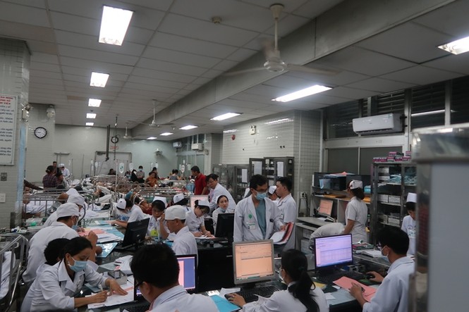 1 tháng xảy ra 2 sự cố nghiêm trọng, bệnh viện Chợ Rẫy bị “tuýt còi” - ảnh 1