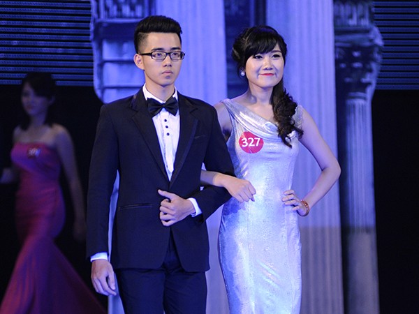 Hoa khôi Đại học FPT muốn... 'ngược đãi chồng' - ảnh 10
