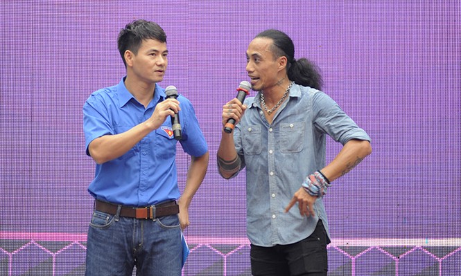 Thanh Hằng, Anh Khoa “cháy” cùng 4.000 bạn trẻ Hà thành - ảnh 7