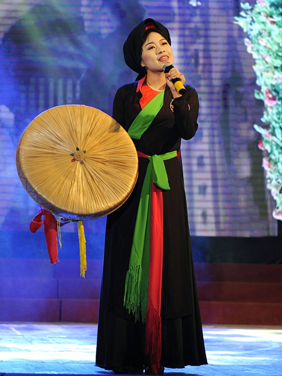 Mãn nhãn màn catwalk, múa bụng của nữ sinh Hà thành - ảnh 10