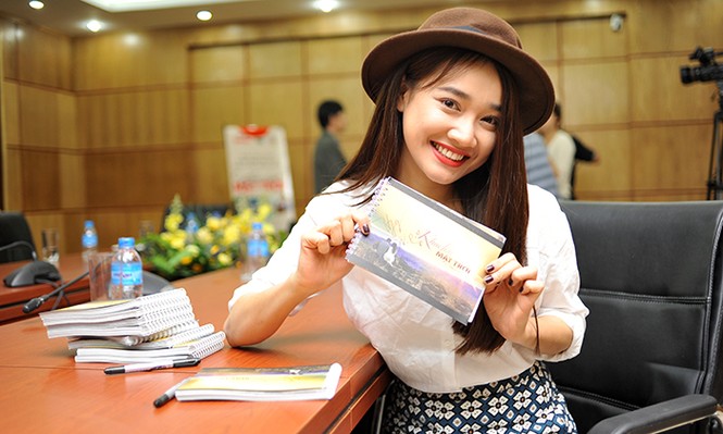 Nhã Phương nhí nhảnh giao lưu với sinh viên Hà thành - ảnh 4