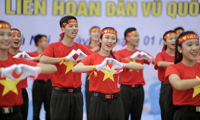 Tuổi trẻ CAND rạng rỡ trong điệu dân vũ - ảnh 15