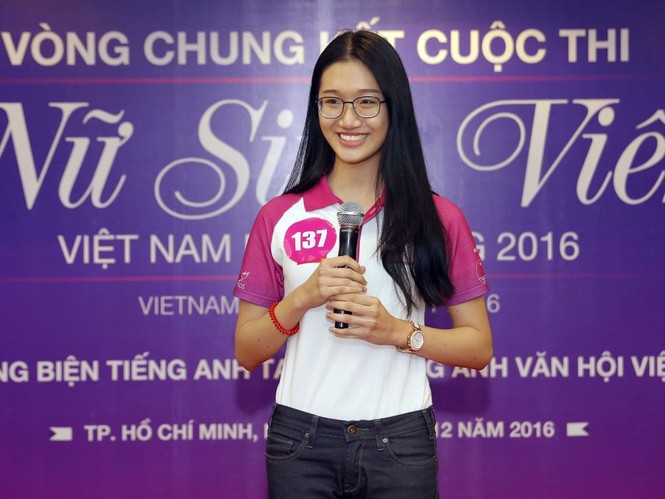 Top thí sinh 'siêu' ngoại ngữ của Nữ sinh viên Việt Nam duyên dáng - ảnh 4