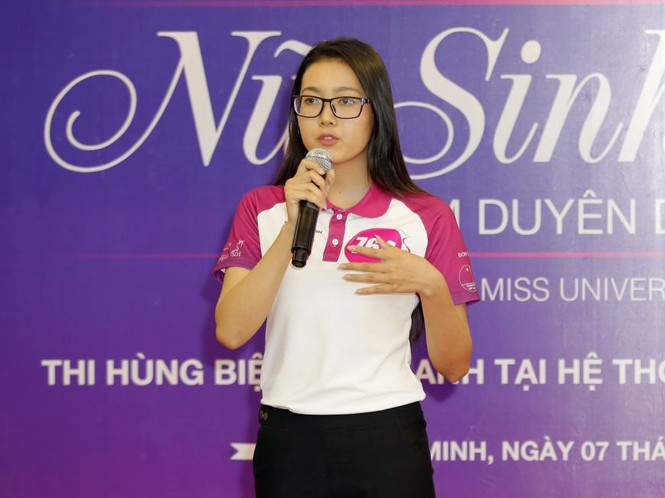 Top thí sinh 'siêu' ngoại ngữ của Nữ sinh viên Việt Nam duyên dáng - ảnh 3