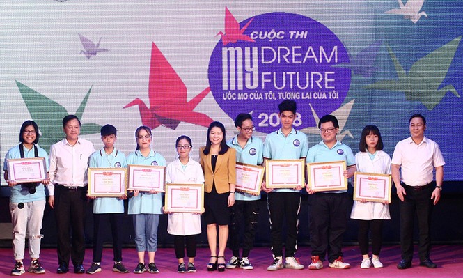 'Phóng viên thể thao quốc tế' nhất cuộc thi Ước mơ của tôi - ảnh 1