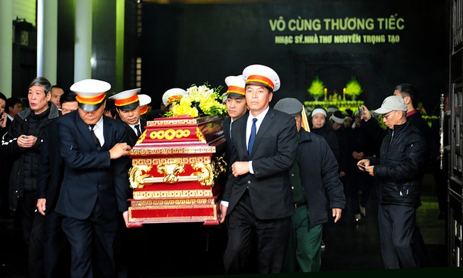 Phó Thủ tướng Trịnh Đình Dũng viếng nhạc sĩ Nguyễn Trọng Tạo - ảnh 19