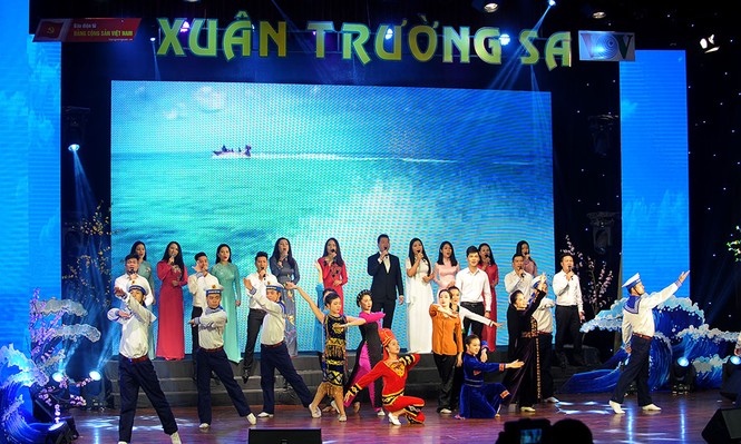 Đặc sắc 'Xuân Trường Sa' giữa lòng Hà Nội - ảnh 1