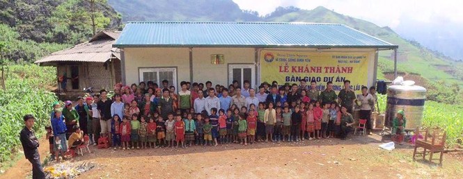 Nam sinh mua đàn ghita bén duyên xây trường cho trẻ vùng cao - ảnh 2