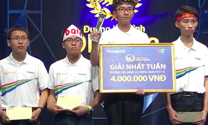 Nam sinh Cần Thơ đạt 460 điểm kỷ lục suốt 19 năm của Đường lên đỉnh Olympia - ảnh 2
