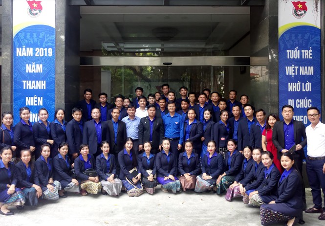 Bí thư T.Ư Đoàn tiếp đoàn học viên lớp bồi dưỡng cán bộ Đoàn thanh niên Lào - ảnh 2