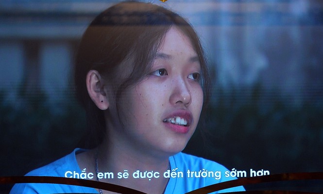 Cánh cửa đại học đã mở với nữ sinh ước 'còn bố mẹ để gọi điện về nhà' - ảnh 4