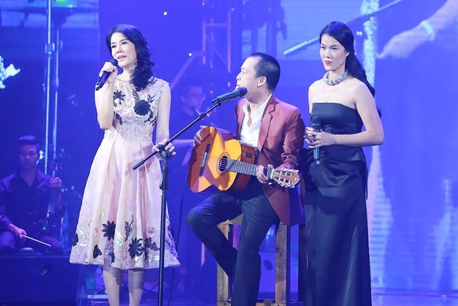 Thu Phương bật khóc trong liveshow tại quê nhà - ảnh 9