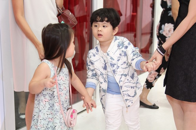 Trương Quỳnh Anh đưa con trai dự sự kiện - ảnh 5