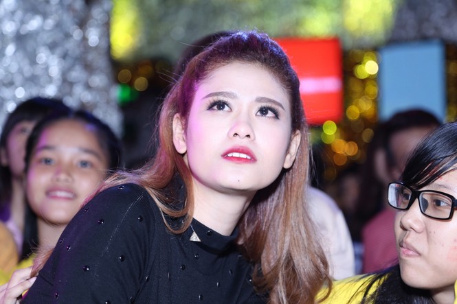 Trương Quỳnh Anh khóc như mưa trong tiệc sinh nhật - ảnh 6