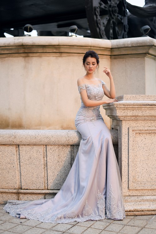 Vẻ đẹp mong manh của MC Quỳnh Chi khi hoá thành cô dâu - ảnh 3