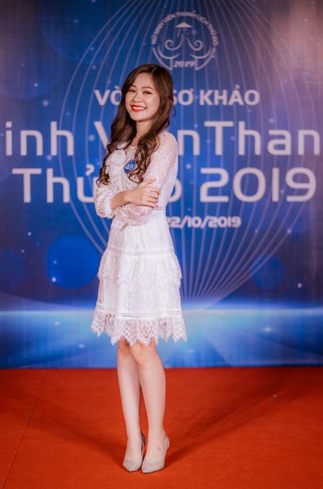 Nữ sinh Thủ đô tạo dáng như siêu mẫu - ảnh 8