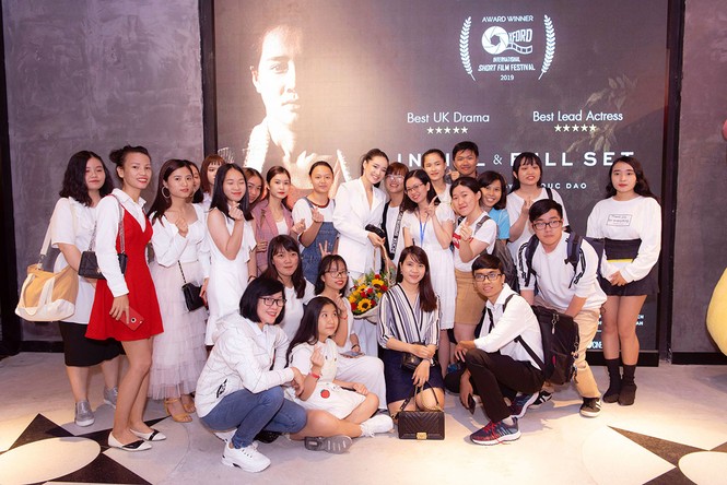 Sau 3 tháng sinh con, Nhã Phương tái xuất đẹp hơn thời son rỗi - ảnh 2