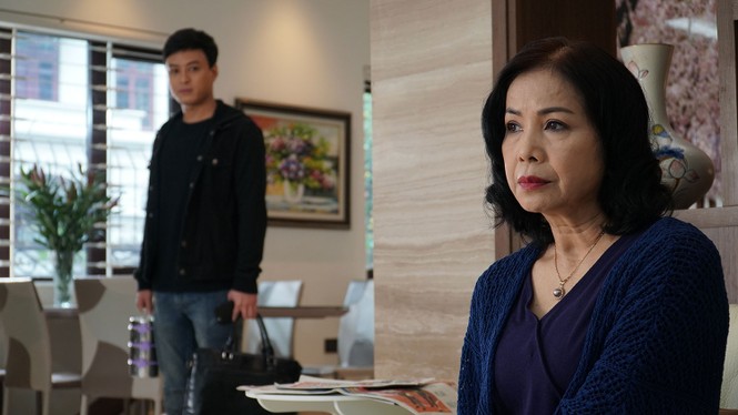 Điều ít biết về mẹ chồng tương lai của Hoàng Thuỳ Linh trong ‘Mê cung’ - ảnh 2