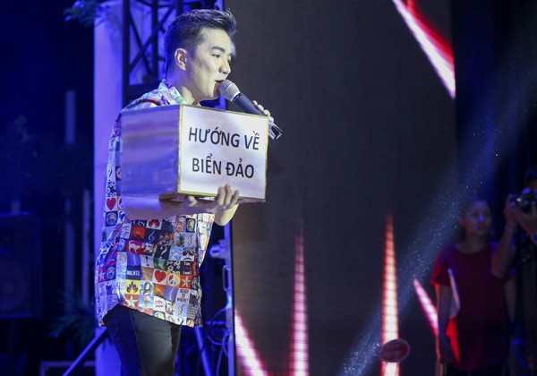 Mr Đàm đẫm mồ hôi kêu gọi ủng hộ biển đảo - ảnh 1