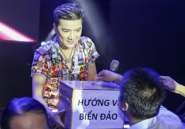 Mr Đàm đẫm mồ hôi kêu gọi ủng hộ biển đảo - ảnh 4