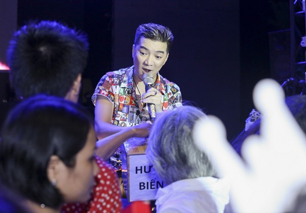Mr Đàm đẫm mồ hôi kêu gọi ủng hộ biển đảo - ảnh 7