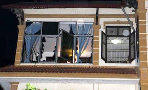 Xe chở nhựa đường phát nổ, 4 bà cháu gặp nạn - ảnh 2