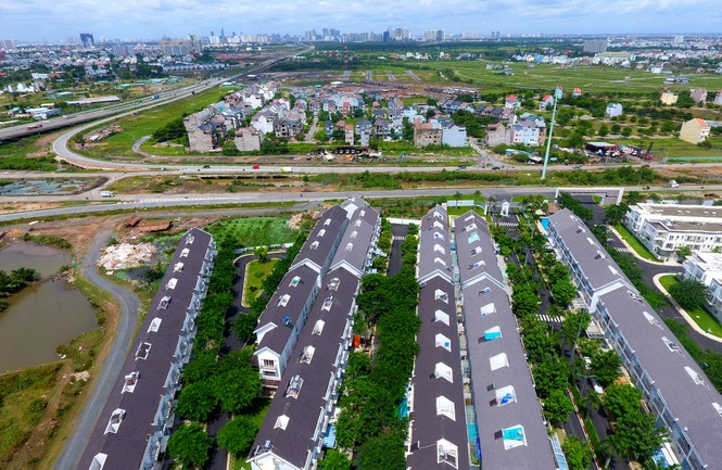Diễn biến 'lạ' phân khúc biệt thự, nhà liền kề Sài Gòn - ảnh 1