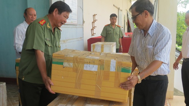 Nhận lại gần 1.500 cổ vật quý sau 12 năm vật vã khiếu kiện - ảnh 6