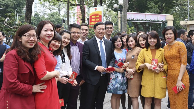 Gặp mặt cán bộ công nhân viên Cơ quan T.Ư Đoàn Xuân Đinh Dậu - ảnh 5